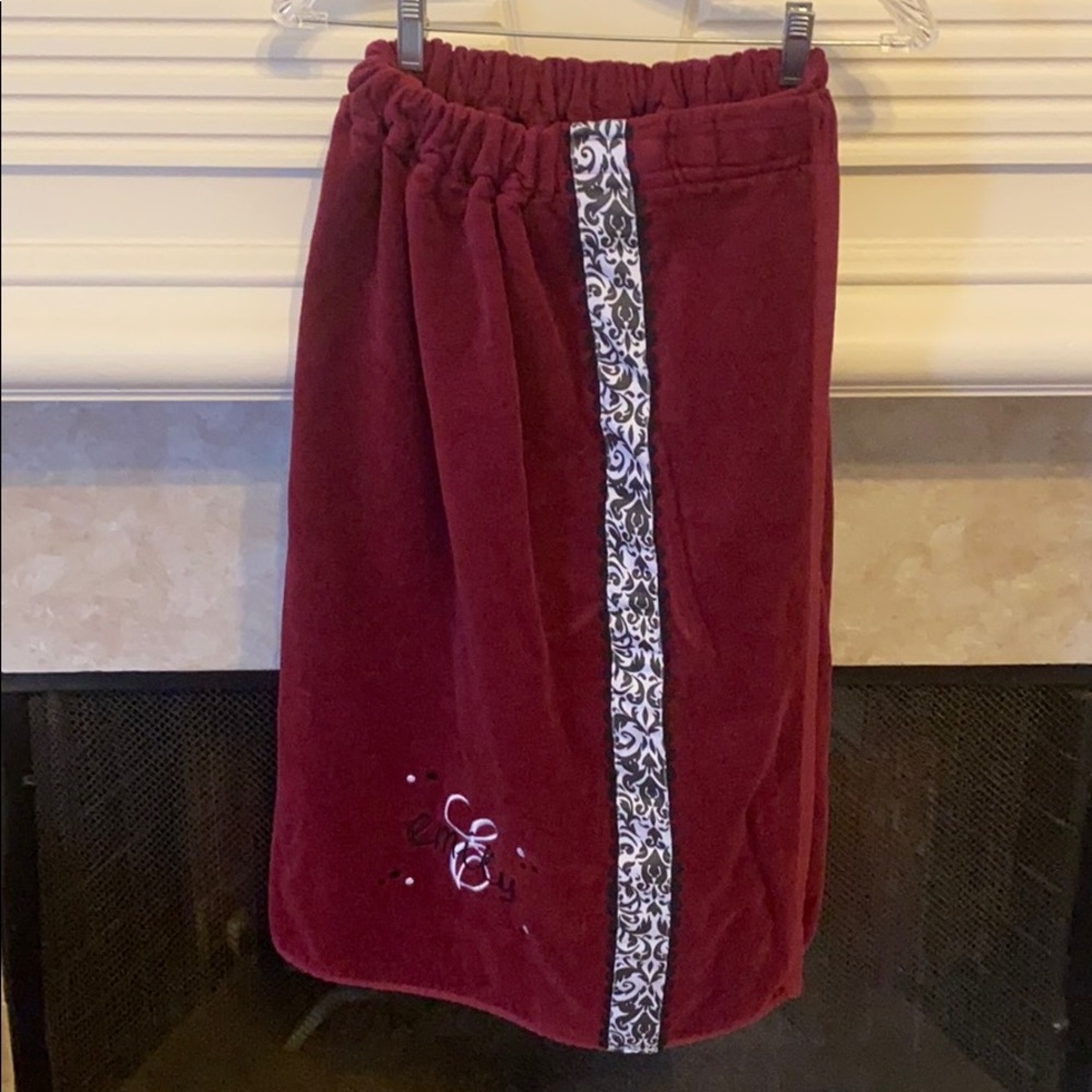 Shower Wrap maroon Emily